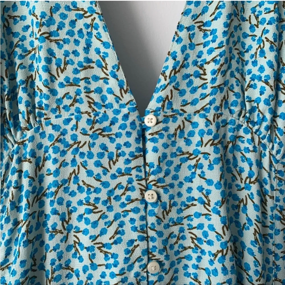 Free People C’est La Vie Collared Plunge Blue Floral‎ Backless Wrap Mini Dress 2 - Picture 6 of 11
